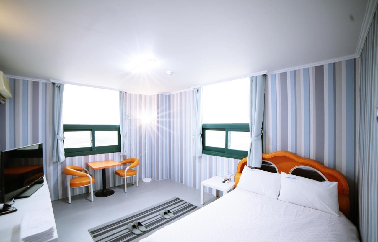Namdang Port Ocean Fantasy Hotel Hongseong Exteriör bild